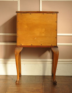 j-053-z アンティークのソーイングボックス