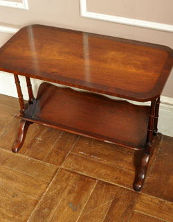 j-062-z アンティークマガジンラックの収納