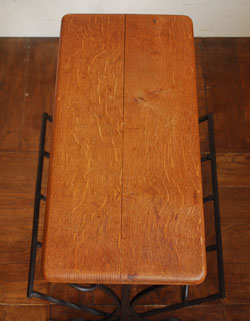 使える小さなアンティークはいかが?
アンティーク マガジンラック