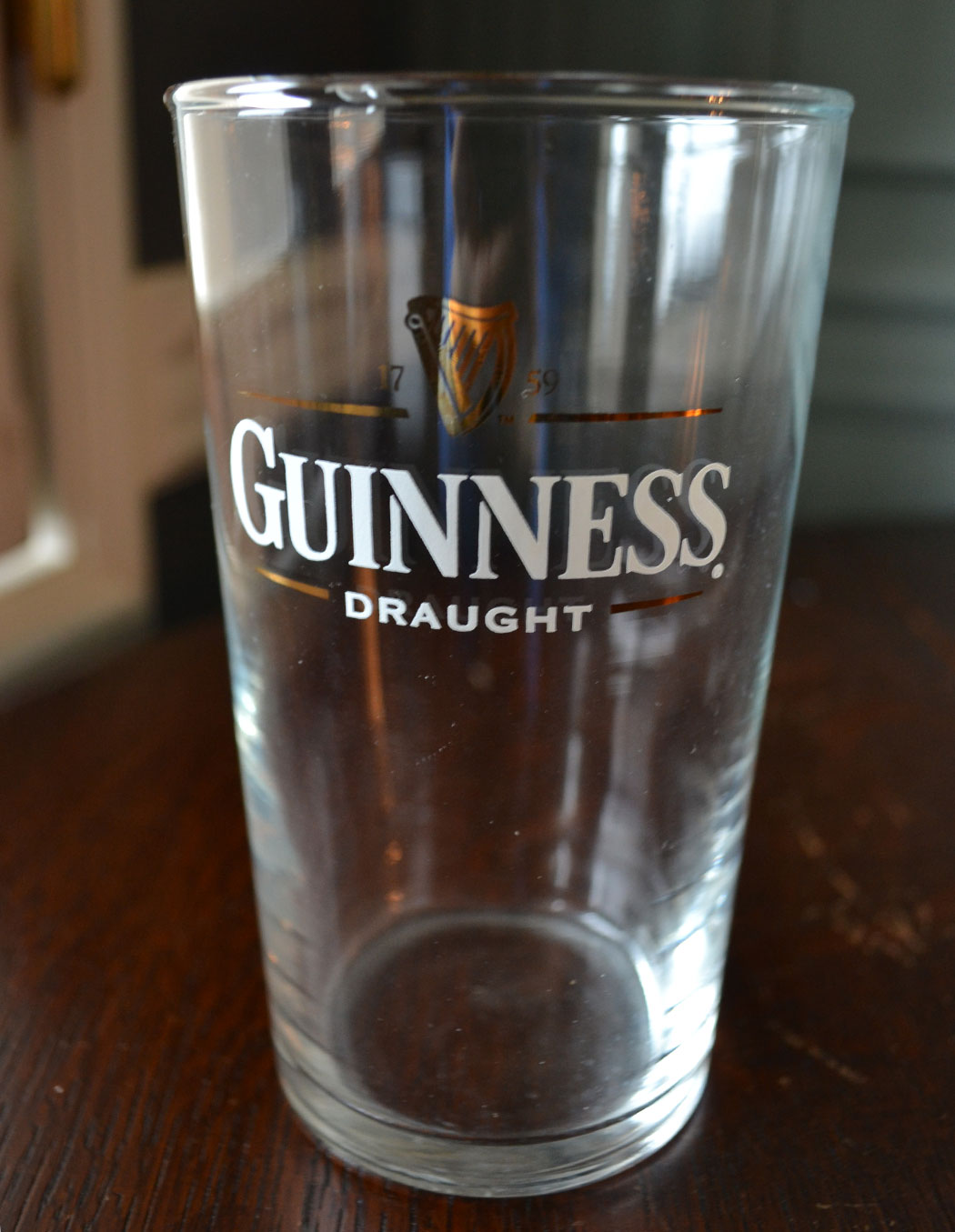 イギリスで出会った アンティークのGUINNESS（ギネス）グラス(k