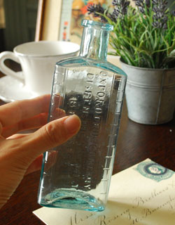 k-933-z アンティークボトル　大きさ