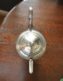 m-1026-z アンティークのポット(上から)