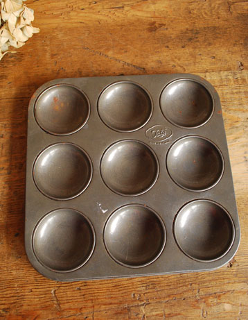 希少  古い菓子型  金型  アンティーク antique_goods1747190972.jpg