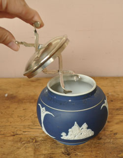 m-906-z ジャスパーウェアシュガーポット 手