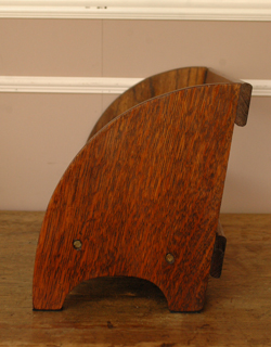 q-151-f ブックスタンド