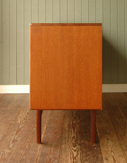 『G-PLAN』のアンティーク　サイドボード