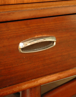 見つけてしまいました!『G-PLAN』のアンティークサイドボード