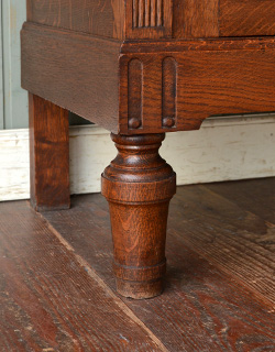 j-1002-f アンティークガラスキャビネットの脚