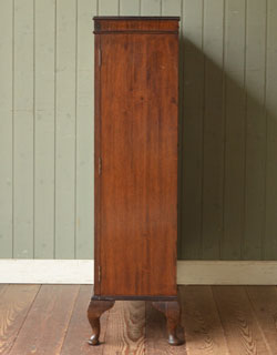 j-1010-f アンティークブックケースの後ろ