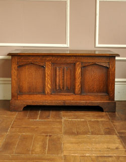 j-1021-f アンティーク コファー（ベンチ）の正面