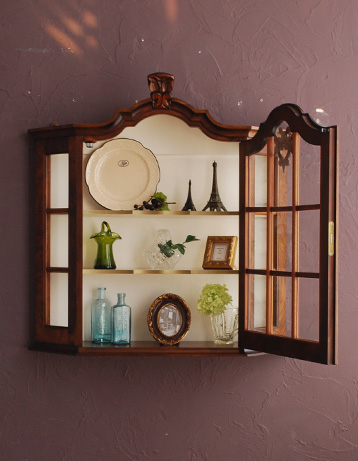 j-1071-f アンティークウォールキャビネットのオープン時