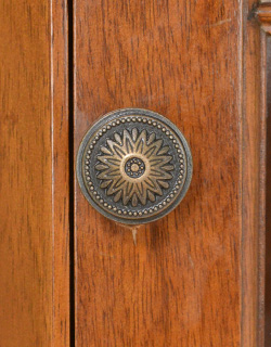 j-1088-f アンティークコーナーキャビネットの取っ手