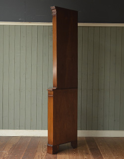 j-1088-f アンティークコーナーキャビネットの横