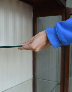 j-1092-f アンティークガラスキャビネットの棚板