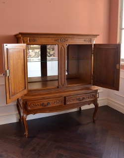 j-1095-f アンティークキャビネットの扉内