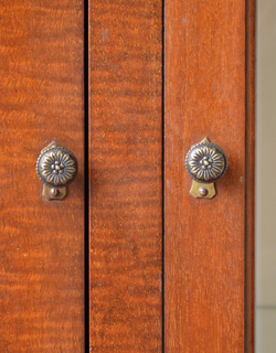 j-1130-f アンティークブックケースの取っ手