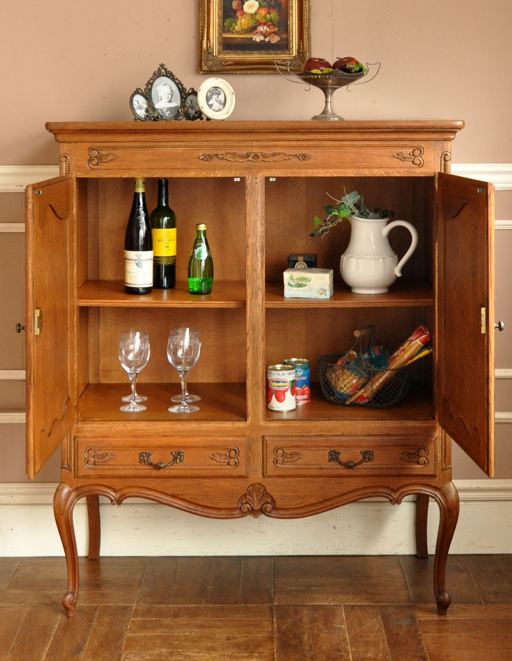 j-1149-f アンティークキャビネットのオープン時