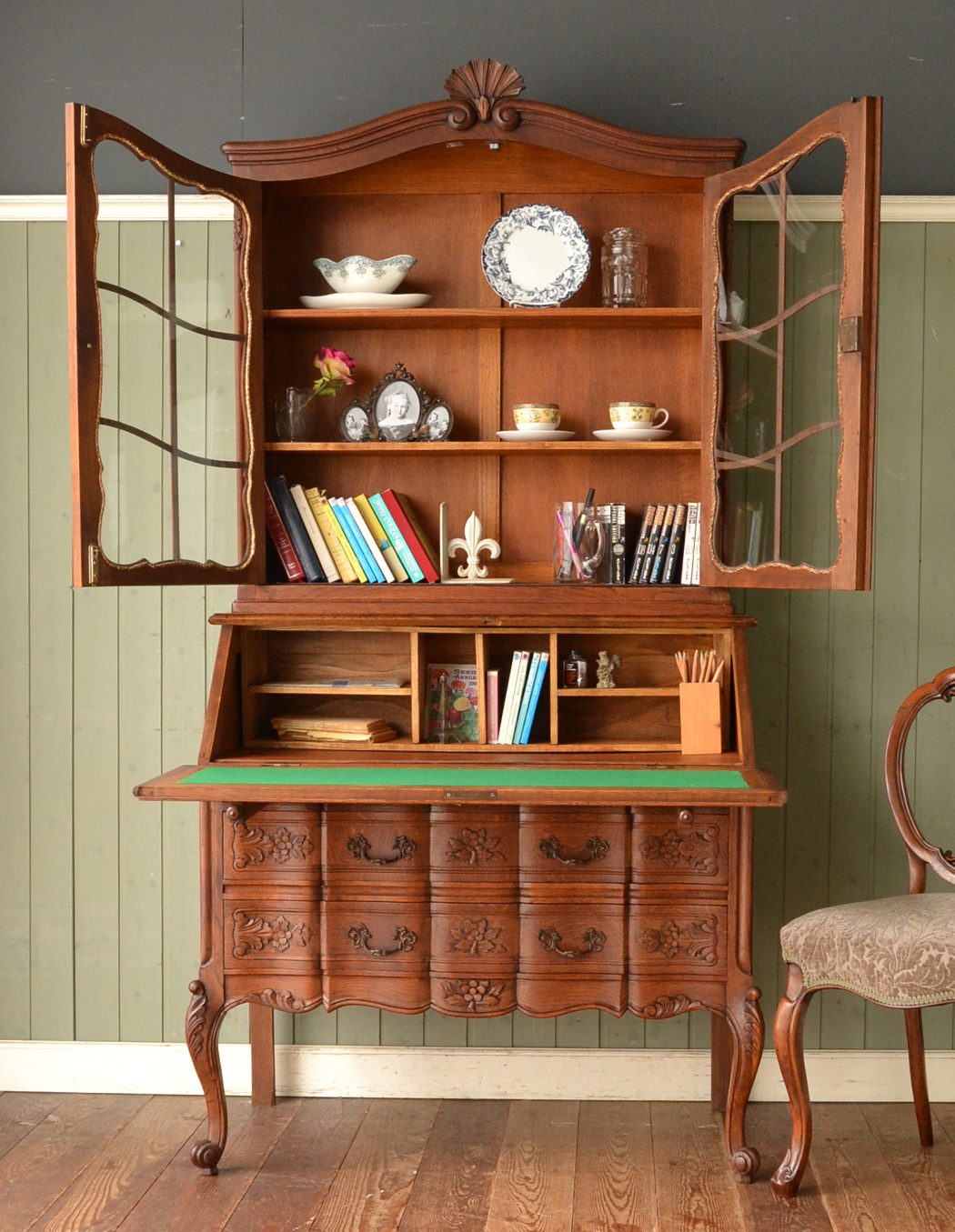 j-1173-f アンティークブックビューローのオープン時