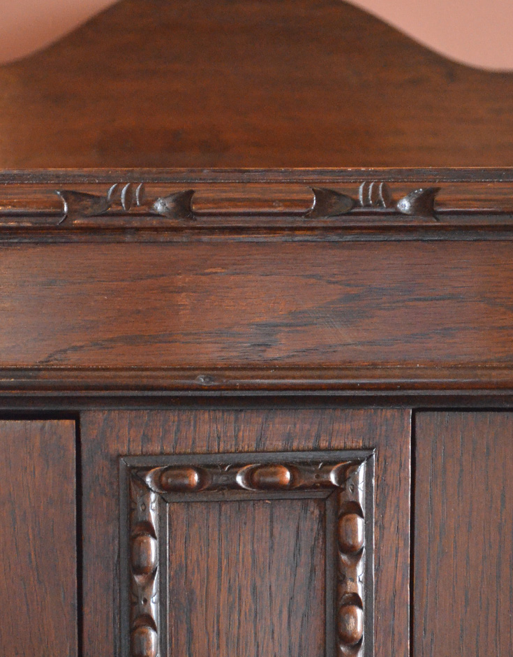 j-1202-f アンティークブックケースの装飾