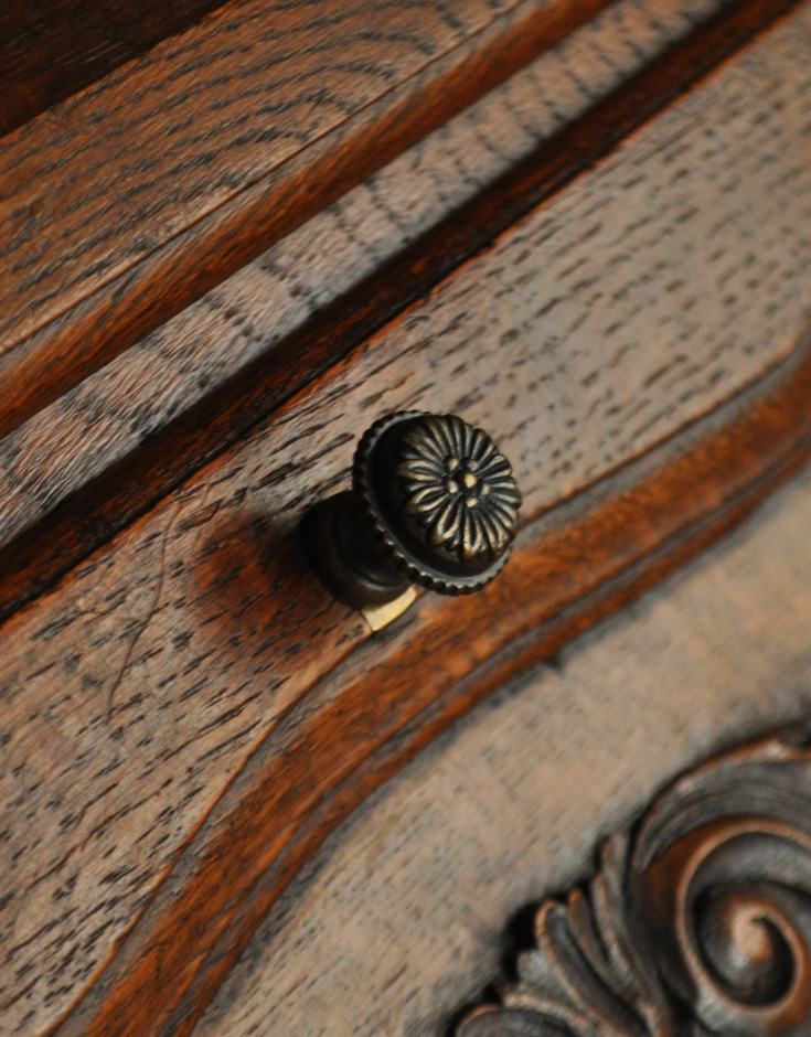 j-1218-f アンティークビューローの取っ手