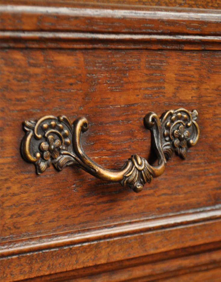 j-1218-f アンティークビューローの取っ手