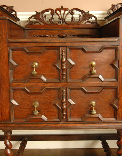 アンティークサイドボード