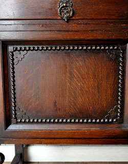 アンティークミラーサイドボード