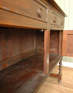 イギリスならではの便利な家具。和室にも似合うアンティーク ミラーサイド