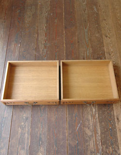 フランスの上品さと美しさが詰まった実用的なアンティークのキャビネット