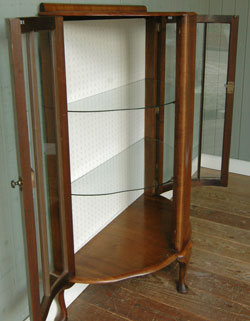 アンティークショーケース