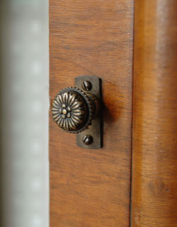 アンティークショーケース