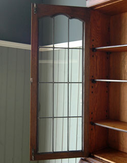 本棚と机。両方欲しい人のためのビューローブックケース