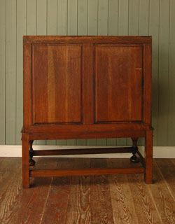 上品でシンプルな佇まいが魅力的な
アンティーク ビューロー