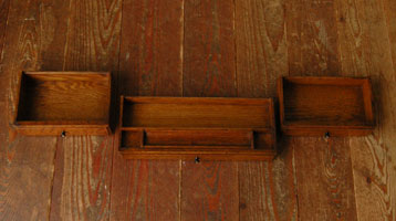 上品でシンプルな佇まいが魅力的な
アンティーク ビューロー