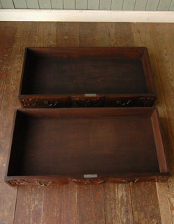 上品でシンプルな佇まいが魅力的な
アンティーク ビューロー