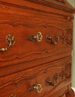 本棚と机。両方欲しい人のためのビューローブックケース