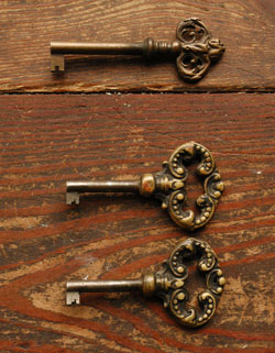 本棚と机。両方欲しい人のためのビューローブックケース