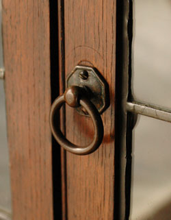 本棚と机。両方欲しい人のためのビューローブックケース