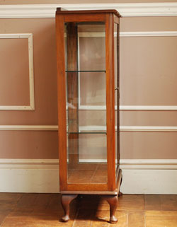 j-685-f アンティークショーケース