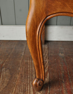 j-701-f アンティークキャビネット