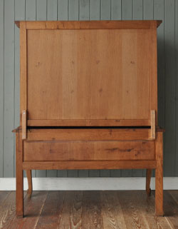 j-701-f アンティークキャビネット