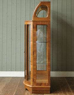 j-728-f アンティークガラスキャビネット