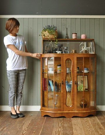 j-728-f アンティークガラスキャビネット