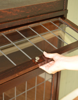 j-757-f アンティークシャツケース