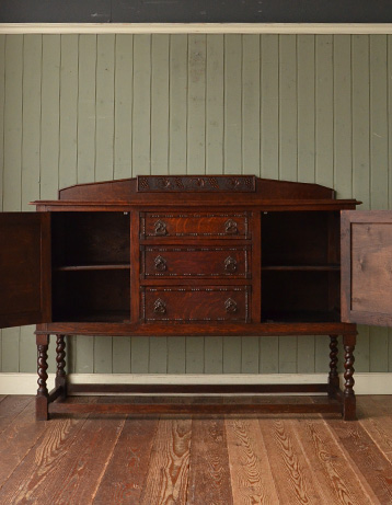 j-861-f アンティーク サイドボード