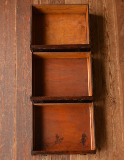 j-861-f アンティーク サイドボード