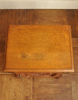 j-929-f アンティークナイトテーブルの天板