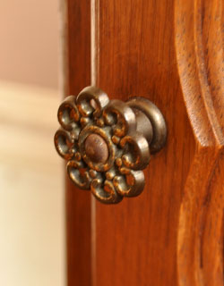 j-929-f アンティークナイトテーブルの取っ手