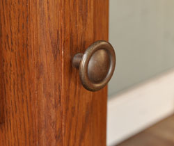 j-934-f アンティークナイトテーブルの取っ手