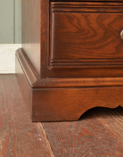 j-939-f アンティークビューローの脚